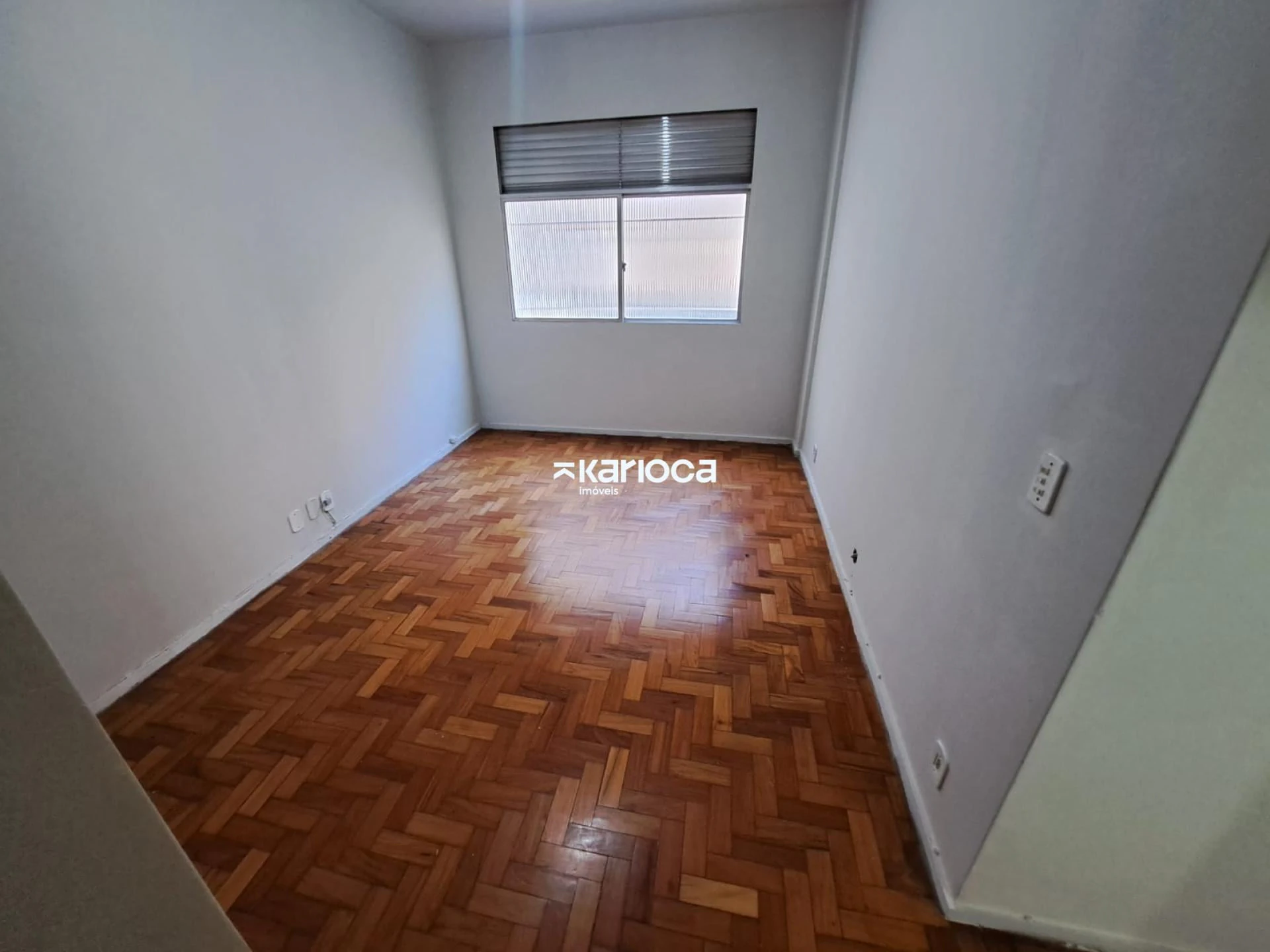 Квартира з 2 спальнями, 2 ванними та 1 паркомісцем — photo 4