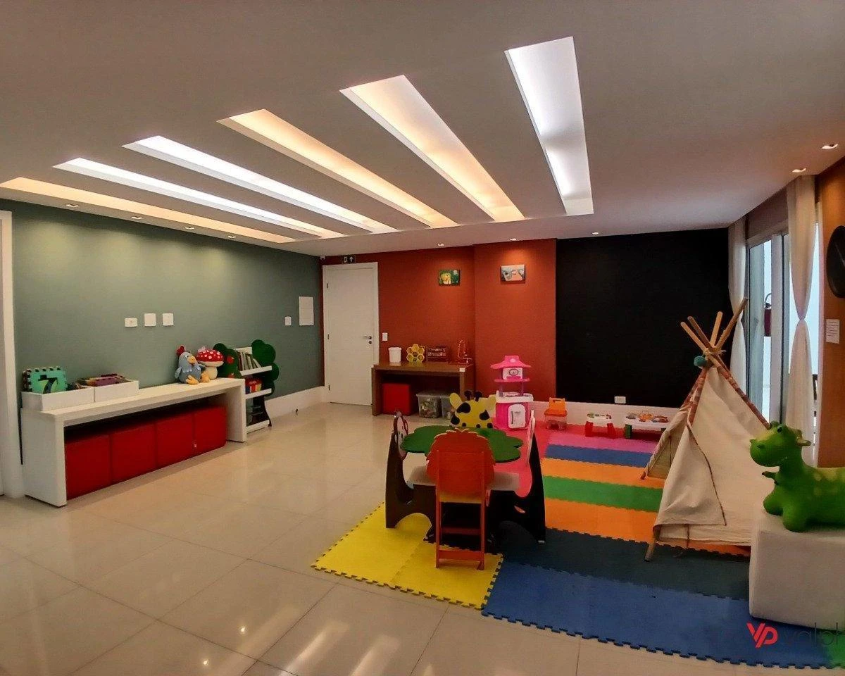 Home office in a 2-bedroom apartment, 105 m² — photo 36