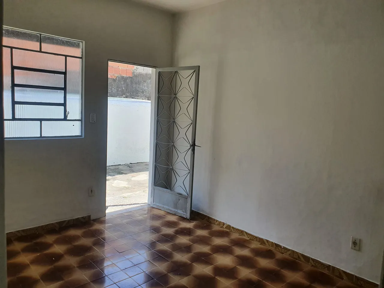 Casa para aluguel com 1 quarto e 1 banheiro — photo 13
