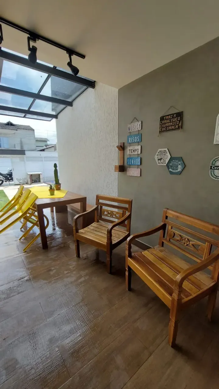 House, 243 m², with a grill on the balcony — photo 17