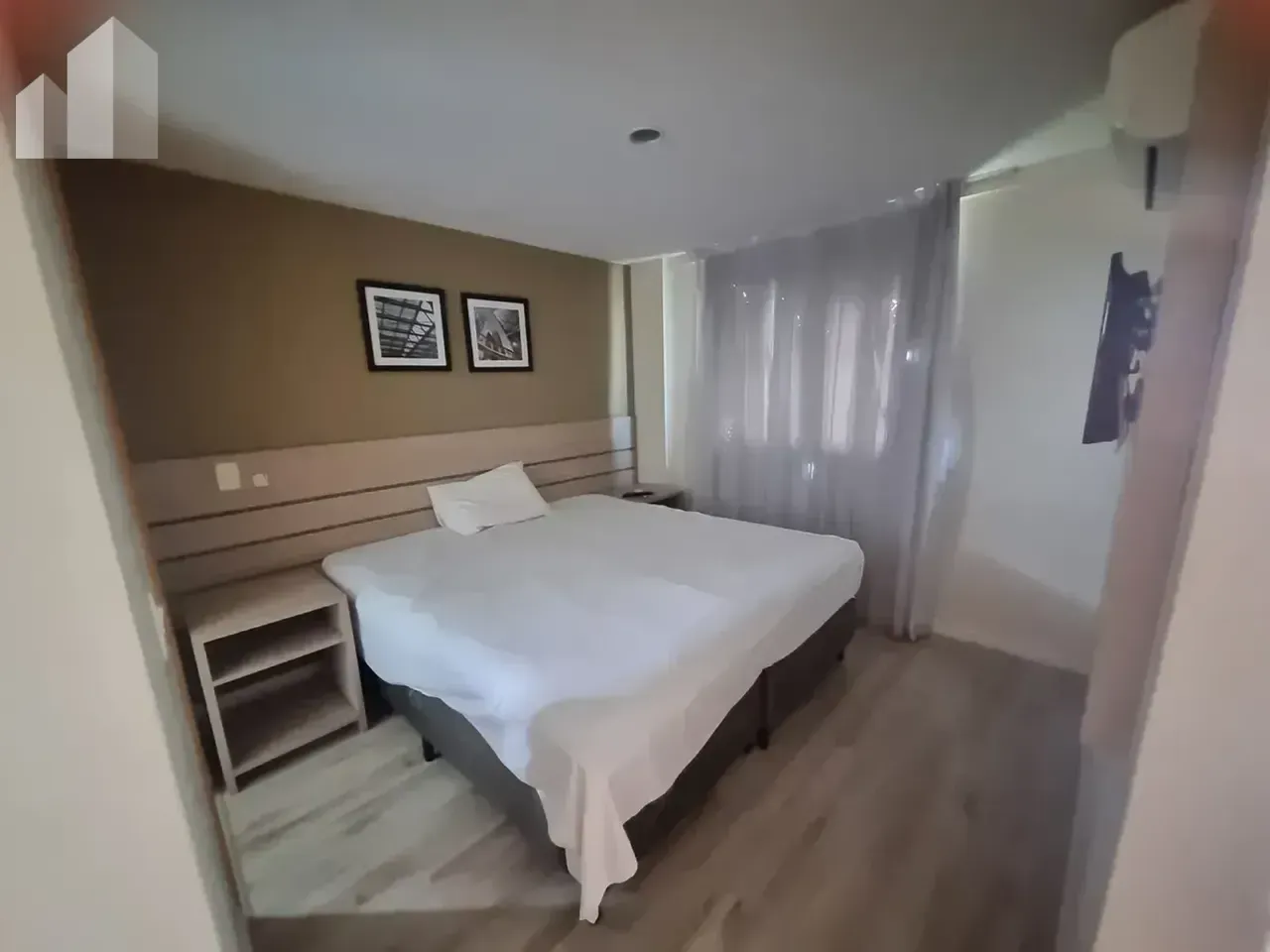 Furnished 1-bedroom apartment with air conditioning — photo 3