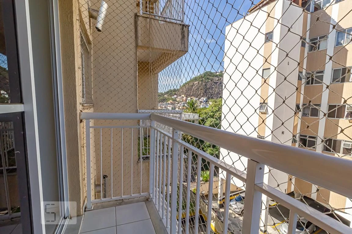 2-bedroom apartment with 1 suite and private balcony BBQ
