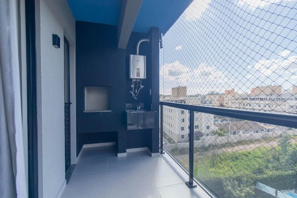 2-bedroom apartment in a building with a gym — photo 14