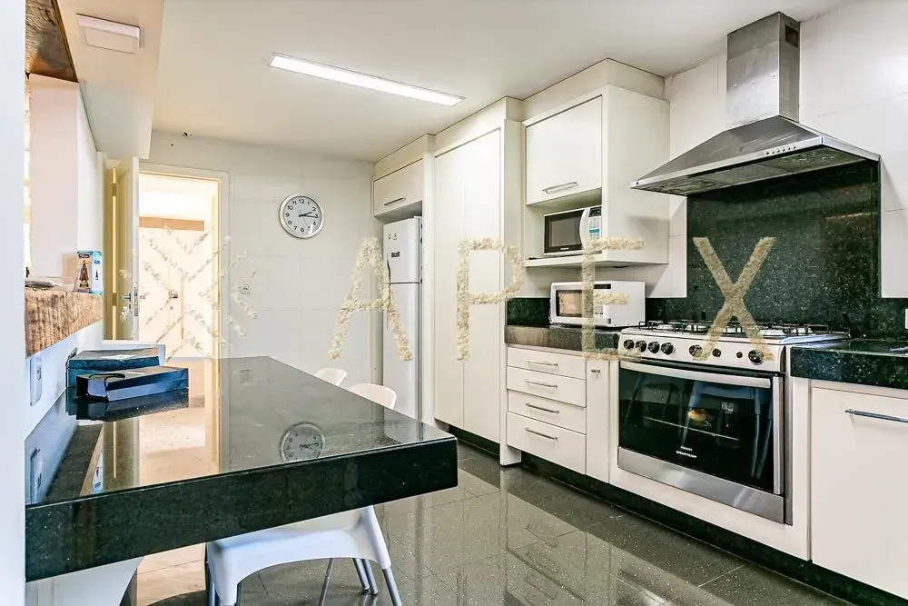 Мебльований будинок 400 м²: 5 спалень і 5 ванних — photo 20