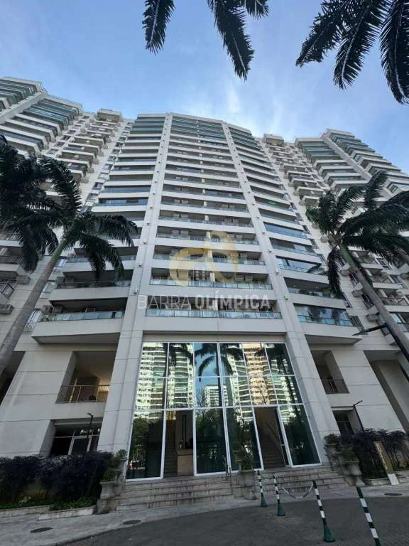 Furnished 2-bedroom apartment with a private BBQ — photo 22