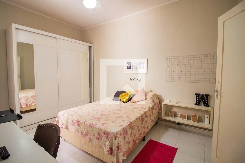 Furnished 2-bedroom apartment with 1 bathroom, 65 m² — photo 4