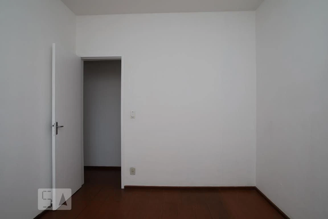 Home office in a 2-bedroom apartment, 60 m² — photo 14