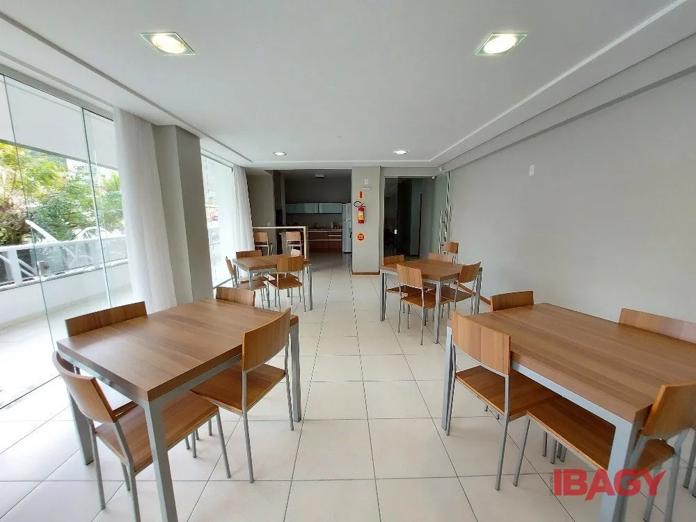 Home office in a 3-bedroom apartment, 77 m² — photo 26