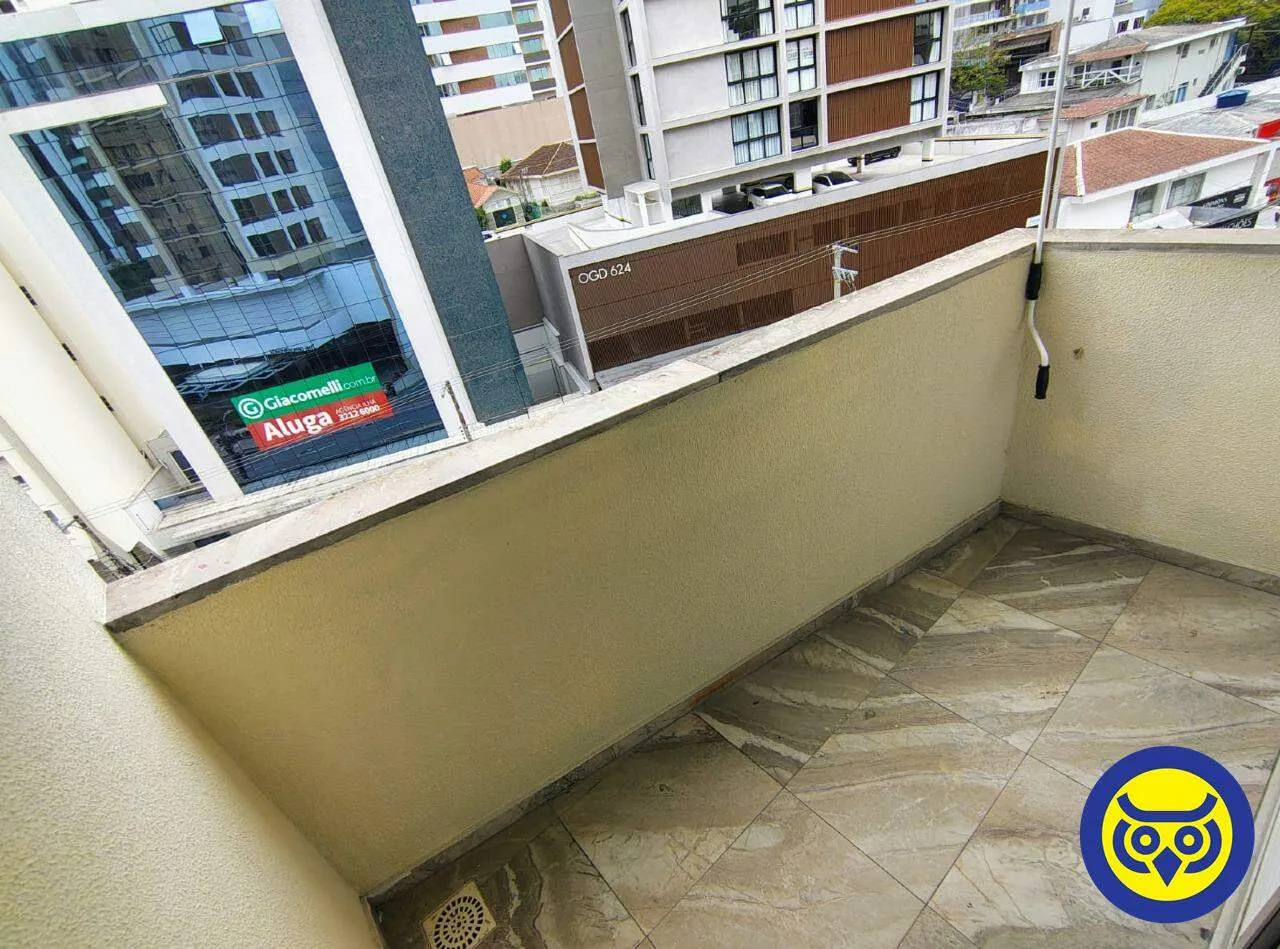 2-bedroom apartment with open-plan kitchen and balcony