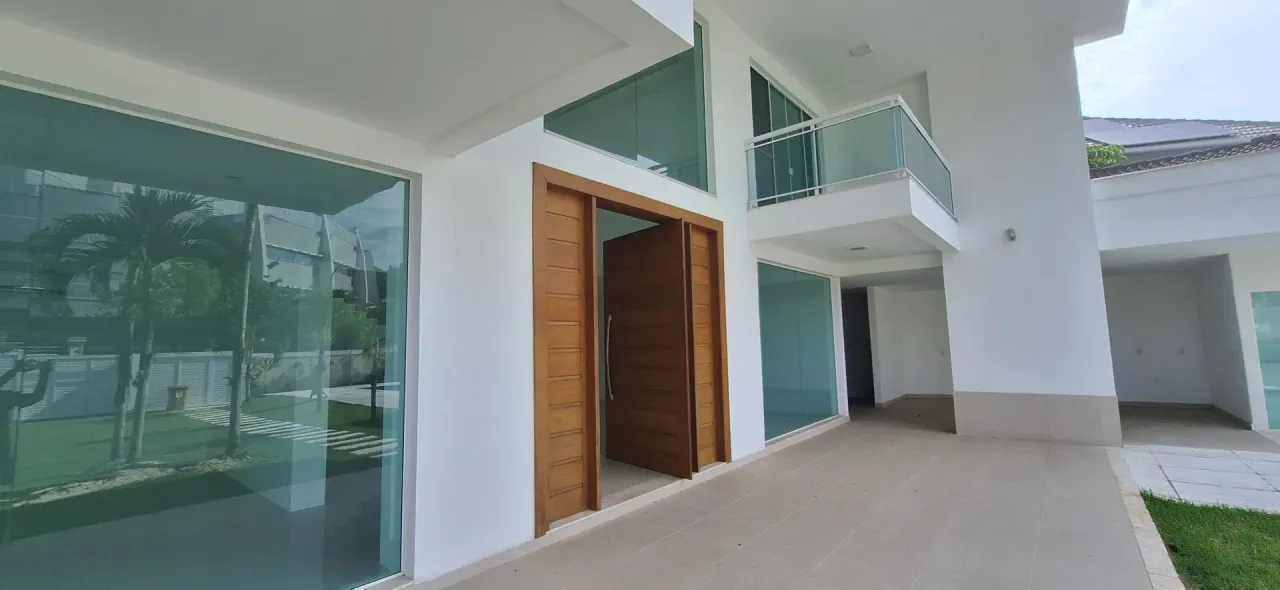 House with 900 m², 5 bedrooms and 4 parking spots — photo 5