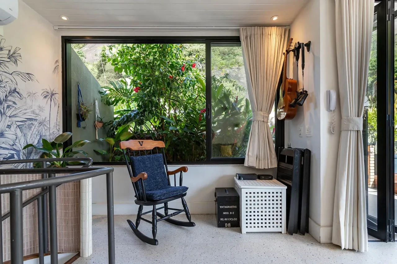 120 m² apartment with 2 bedrooms, 2 baths and a terrace — photo 39