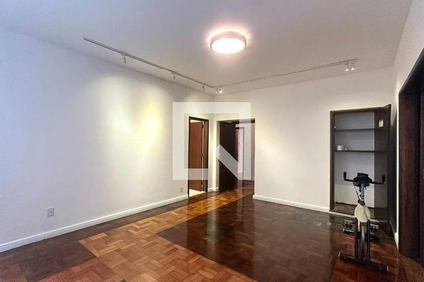 Unfurnished 260 m² apartment with 4 en-suite bedrooms — photo 23