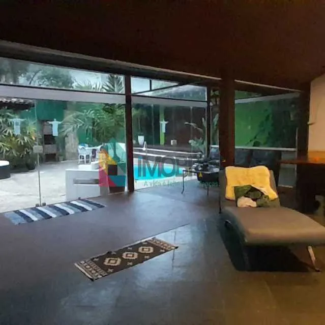 House with 6 bedrooms and 4 en-suites, 116 m² — photo 23