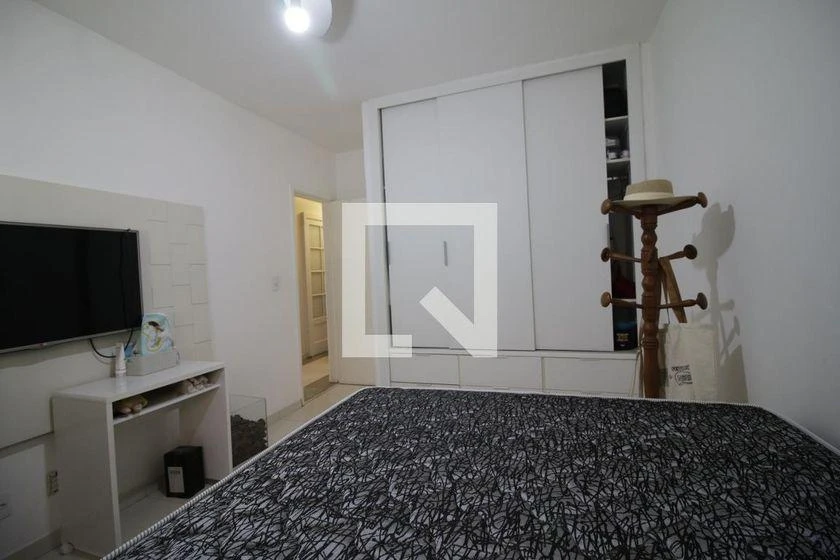 4-bedroom house with a home office — photo 10