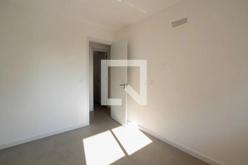Квартира 94 м² з робочим місцем та балконом із грилем — photo 36
