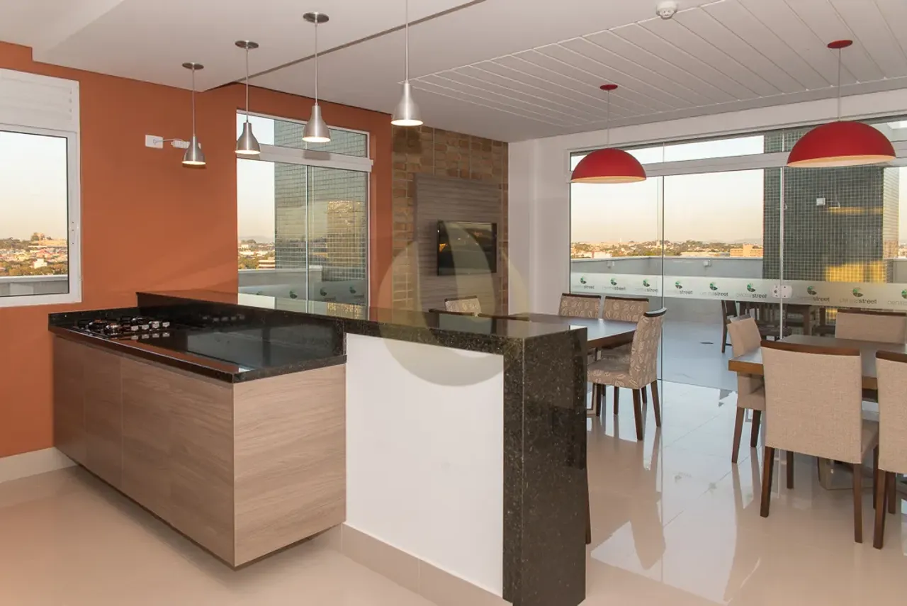 Unfurnished 1-bedroom apartment with open-plan kitchen — photo 9