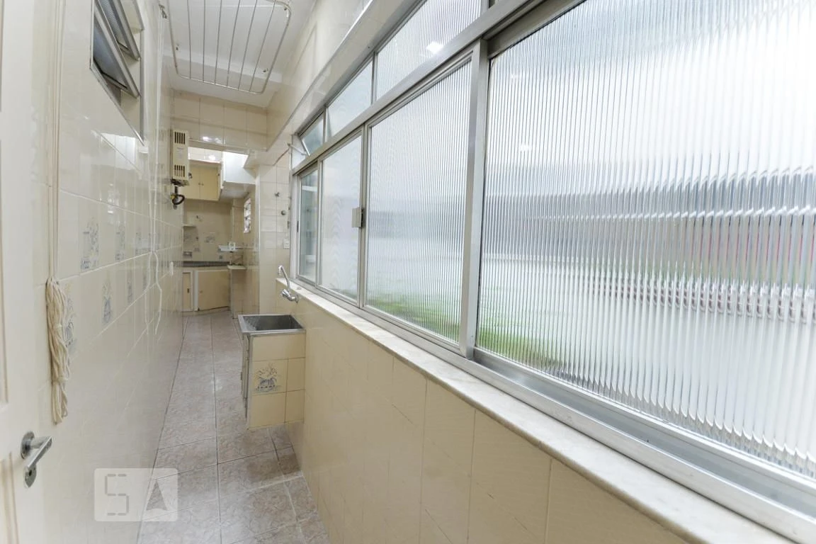 3-bedroom apartment with a mountain view — photo 6