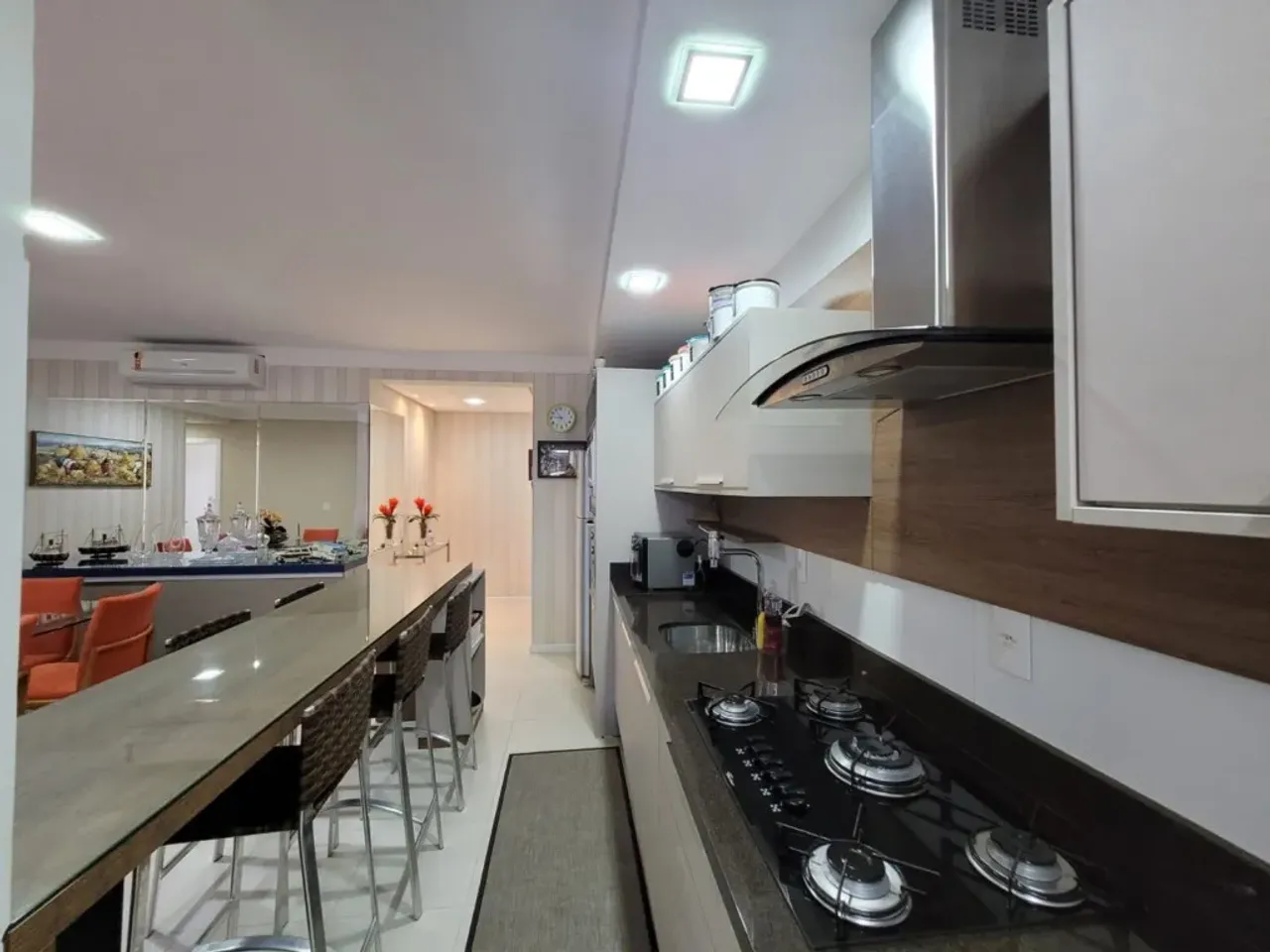 Apartamento de 3 dormitorios con cocina abierta a gas — photo 10