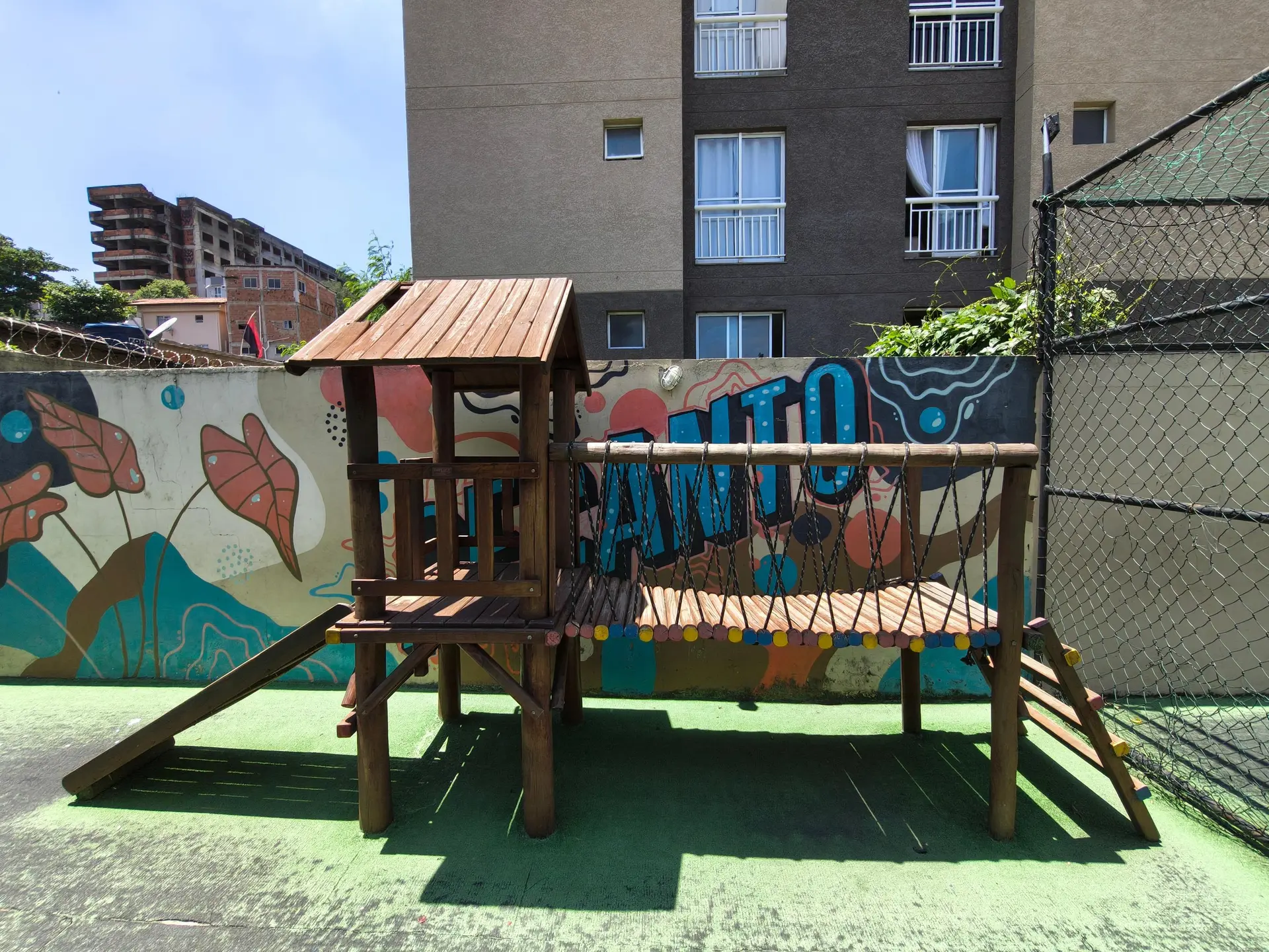 Apartamento para alugar com 2 quartos e 1 banheiro — photo 23