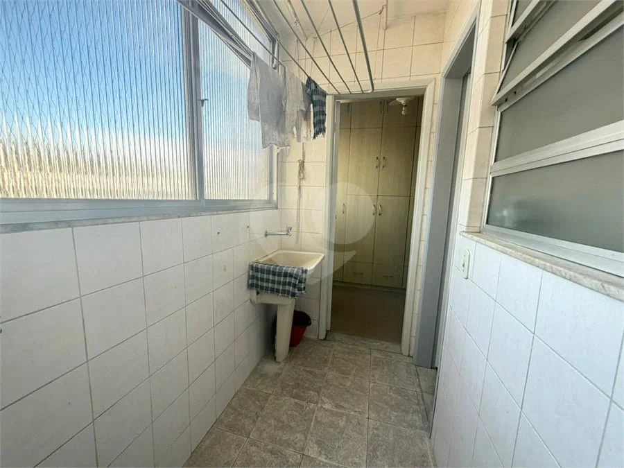 3-bedroom apartment with a home office in Rio de Janeiro — photo 19