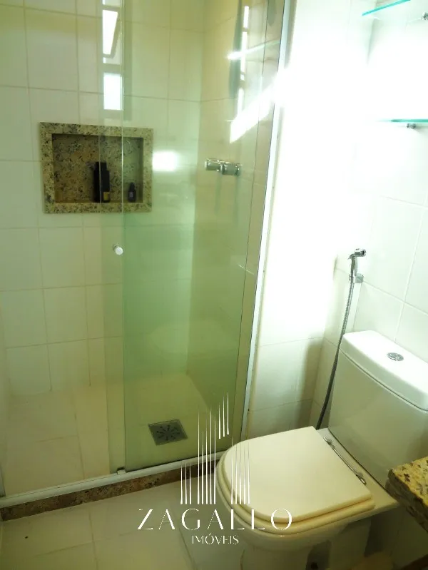 Furnished apartment with open-plan kitchen and 3 bedrooms — photo 25