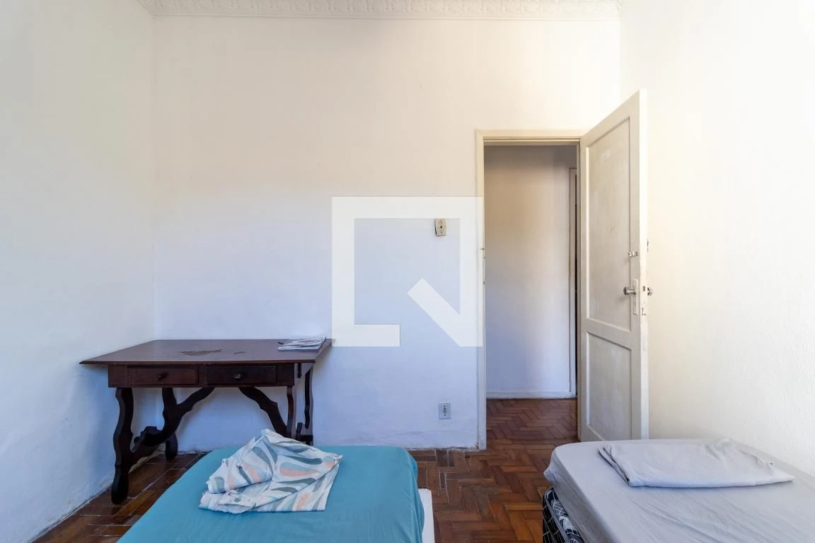 Furnished 2-bedroom apartment with 1 parking spot — photo 16