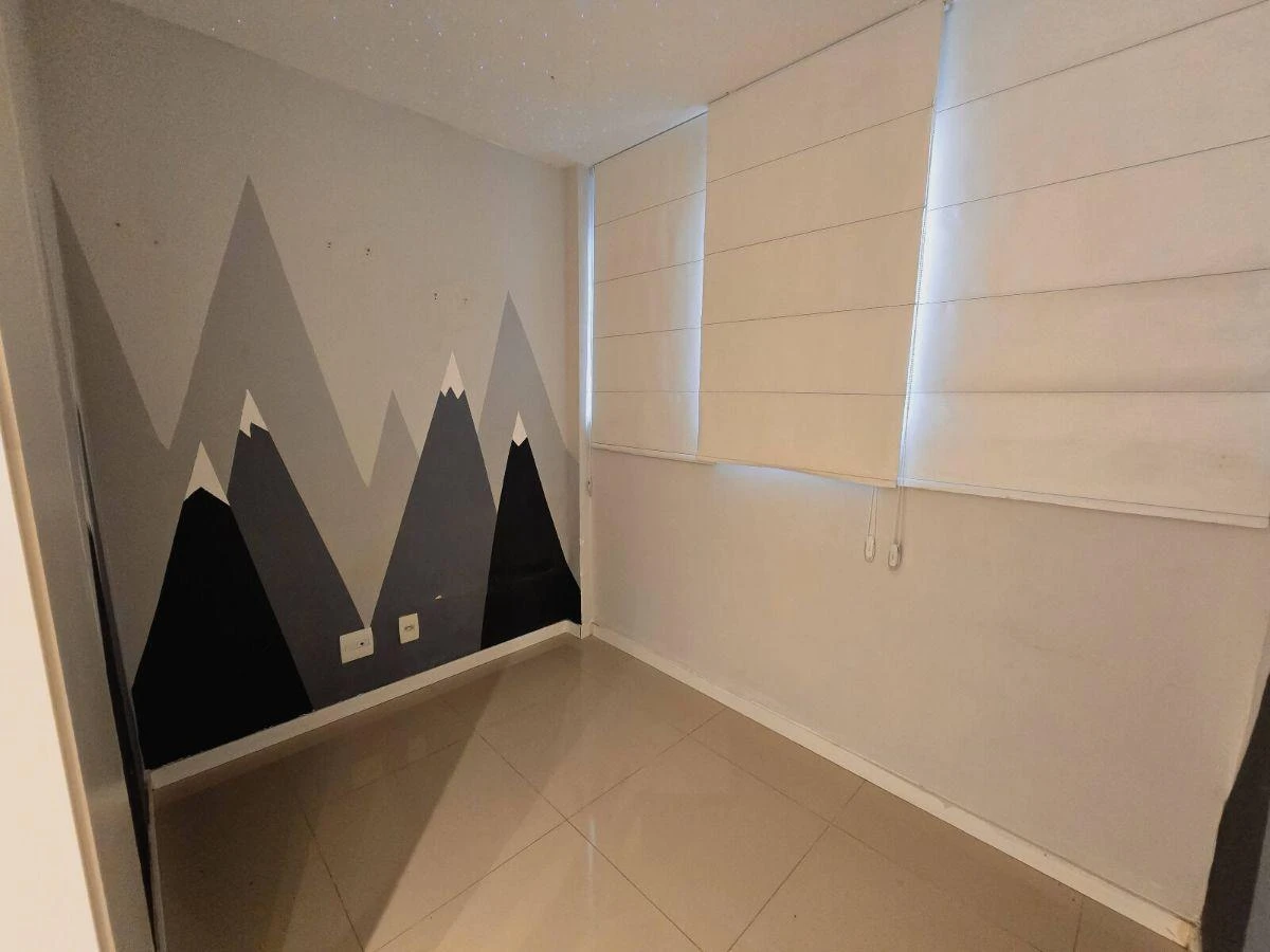 Garden apartment 169 m² with 3 en-suites and 2 parking — photo 17
