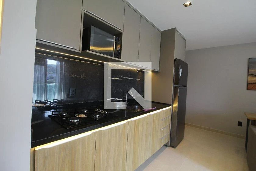 One-bedroom apartment with a mountain view — photo 10