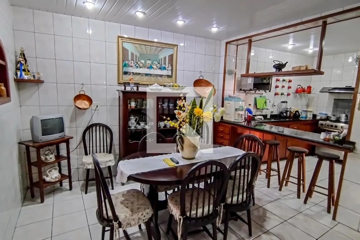 Furnished house with 4 bedrooms and private garden — photo 54