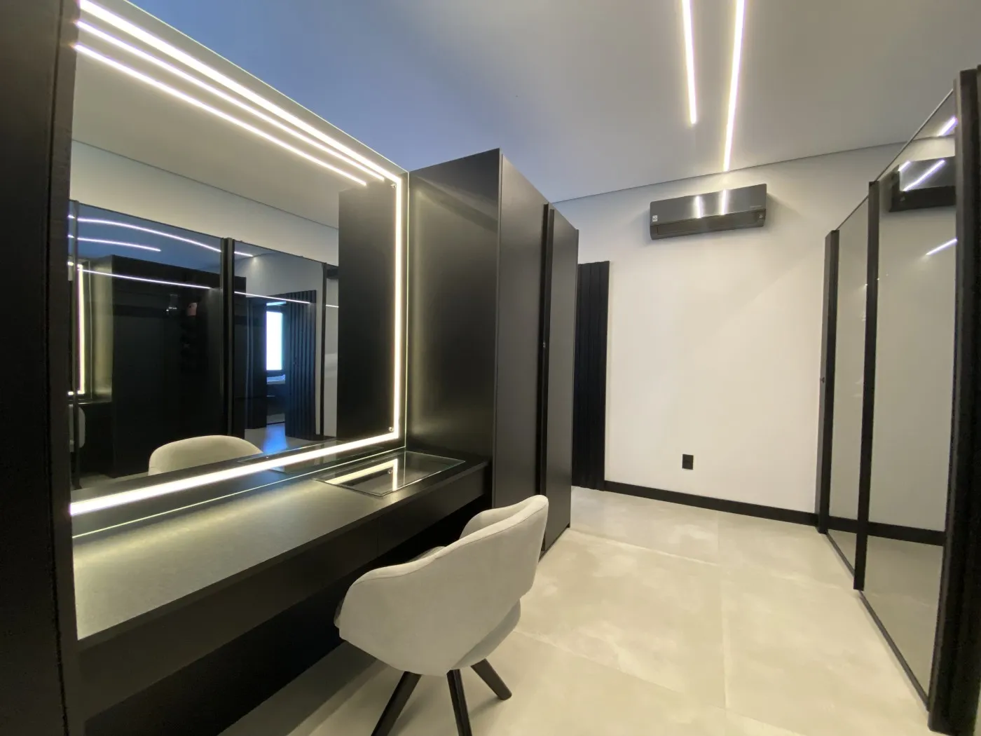 Меблированный дом 513 м²: 5 спален и 6 ванных — photo 34