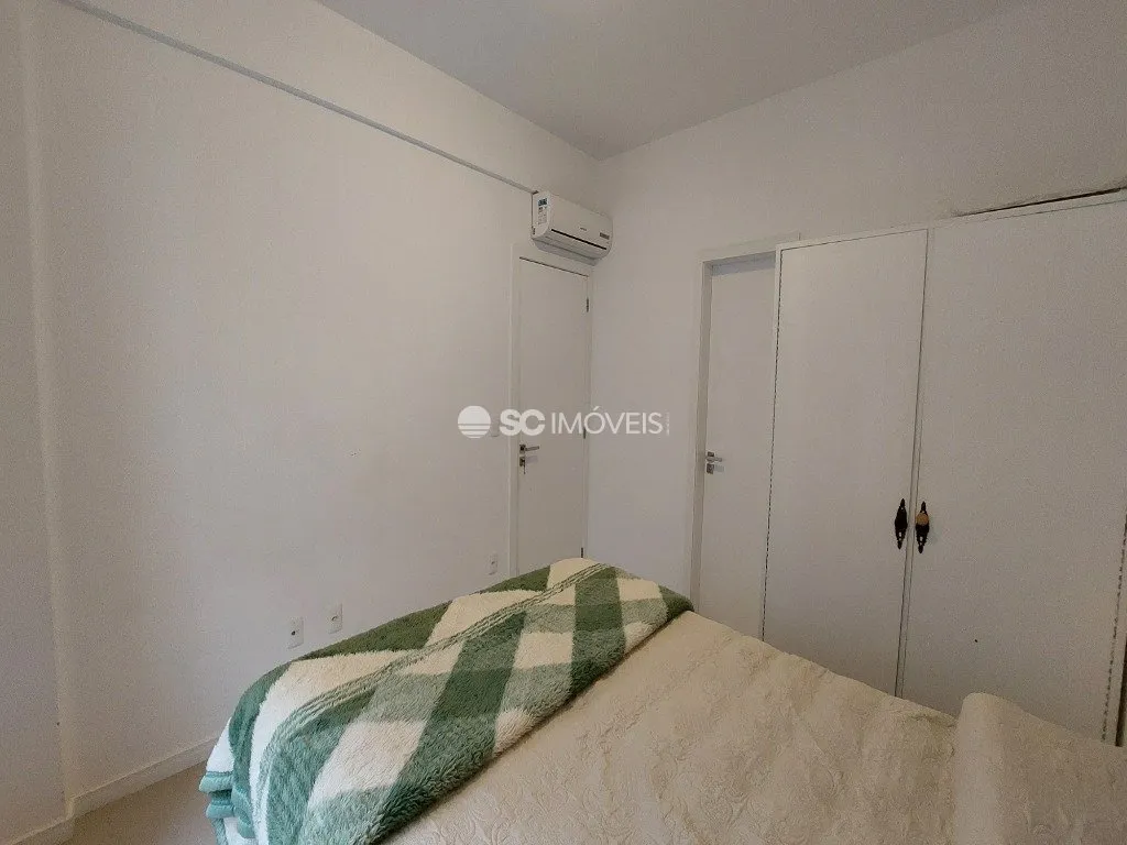 2-bedroom apartment with a washing machine in Florianópolis — photo 11