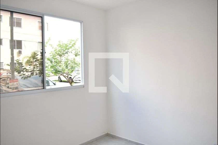 2-bedroom unfurnished apartment with open-plan kitchen — photo 11