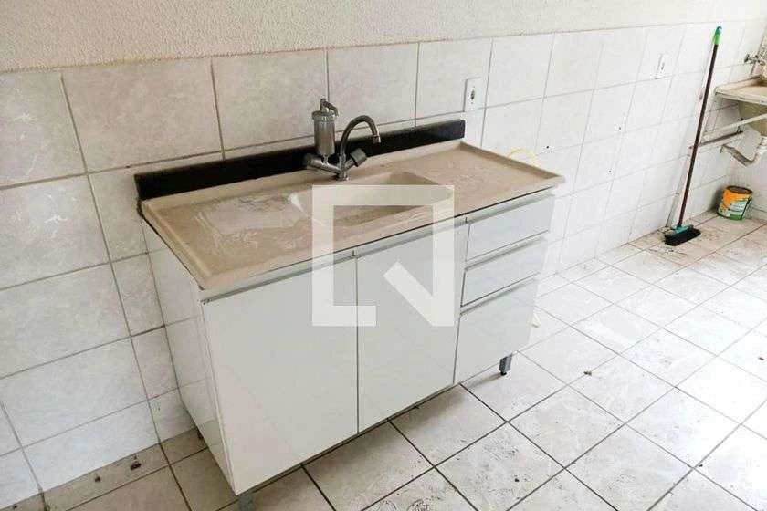 2-bedroom apartment with glass shower and 43 m² — photo 24