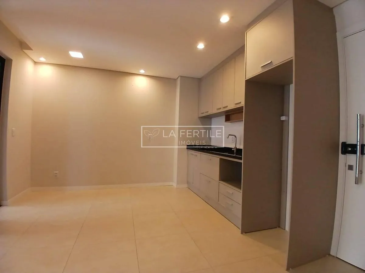 Apartamento com 2 dormitórios e varanda, 55,43 m² — photo 14