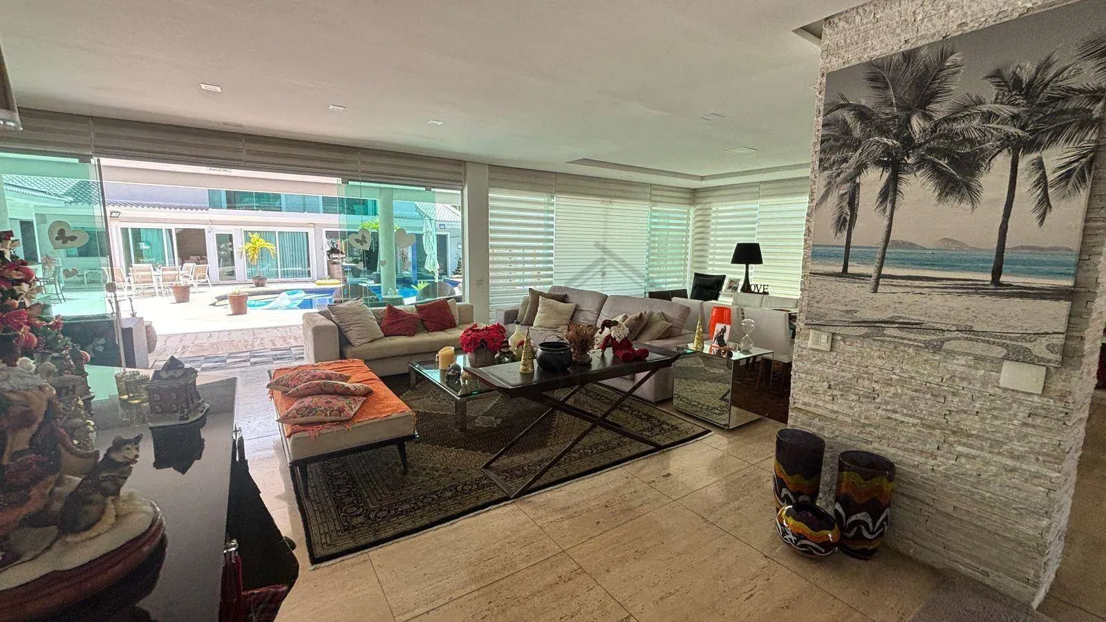Furnished house 830 m² with 6 bedrooms and open kitchen — photo 14