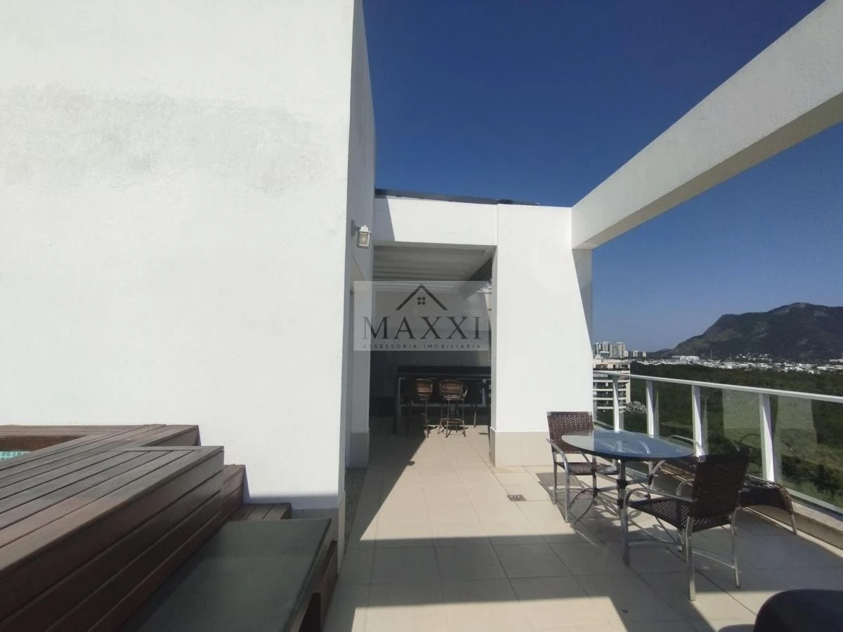 Furnished 184 m² apartment with 4 en-suite bedrooms — photo 8