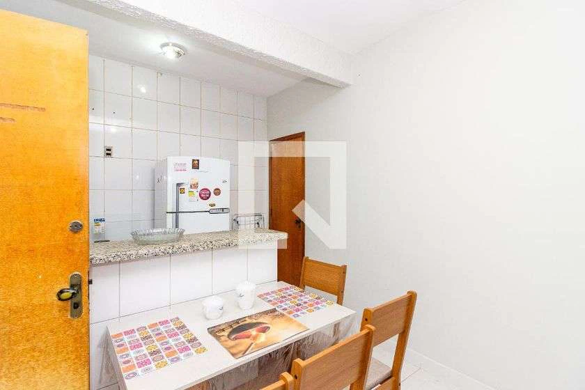 Casa mobiliada com 2 quartos e varanda privativa — photo 13