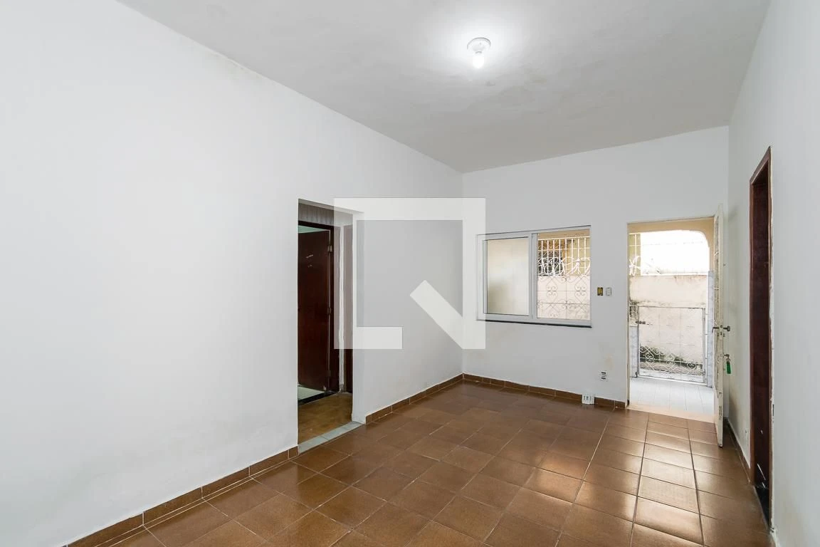 Casa para locação com 3 quartos, 2 banheiros e 1 vaga — photo 15