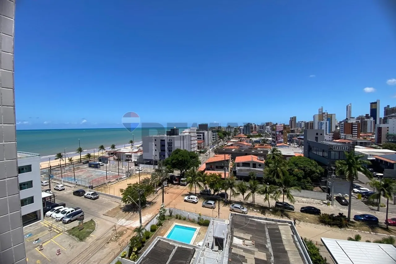 Вид на воду и 1 спальня: квартира 32 м² — photo 9