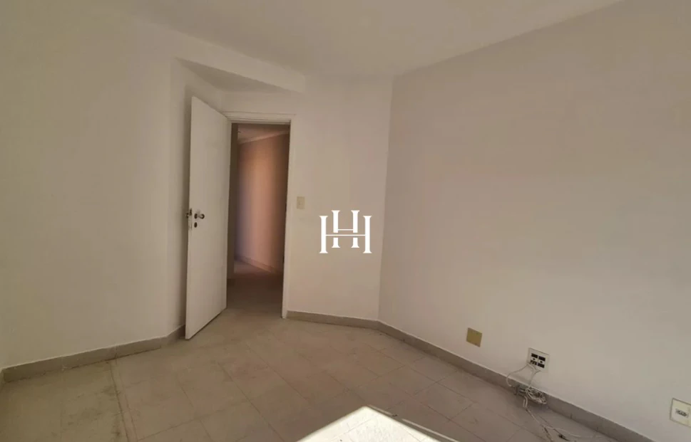 180 m² apartment with 2 bedrooms and integrated open kitchen — photo 25