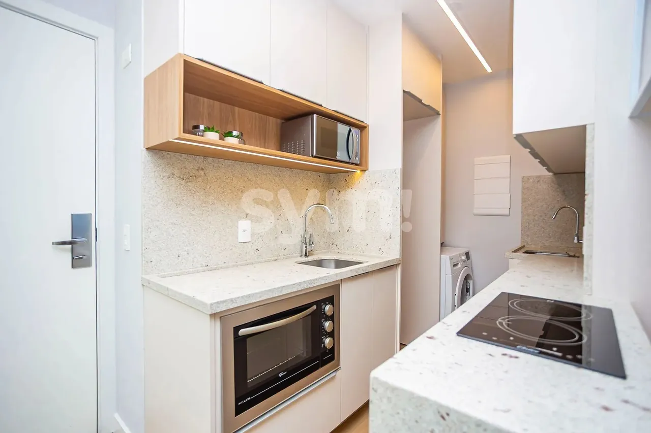 Apartamento de 1 dormitorio con cocina abierta y balcón — photo 7