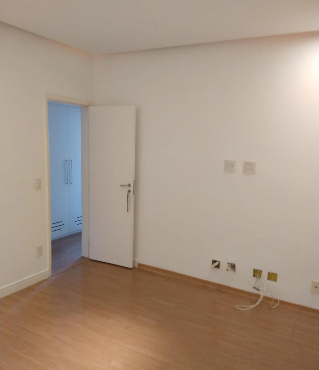 Casa mobiliada com 6 quartos e piscina aberta compartilhada — photo 31
