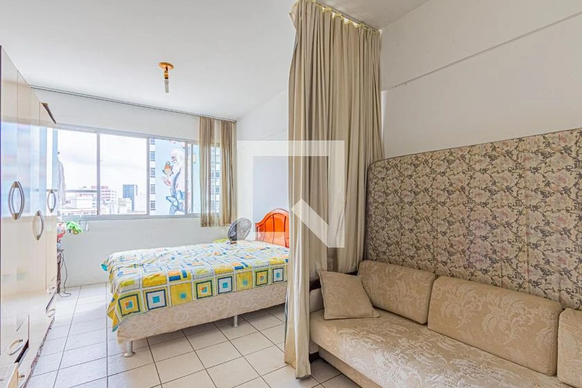 Apartamento de 1 dormitorio con suelos de cerámica — photo 5
