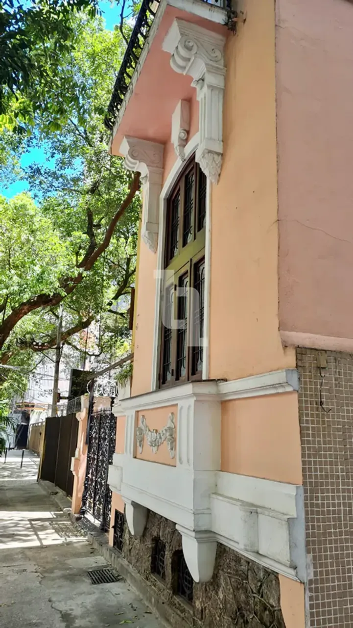 Casa sem mobília com 4 quartos e 4 banheiros — photo 20