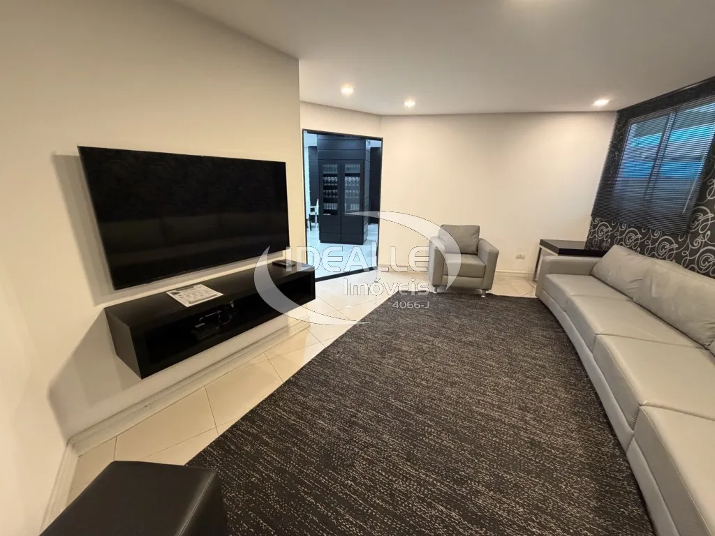 3-bedroom apartment with enclosed balcony and 2 parking spots — photo 27
