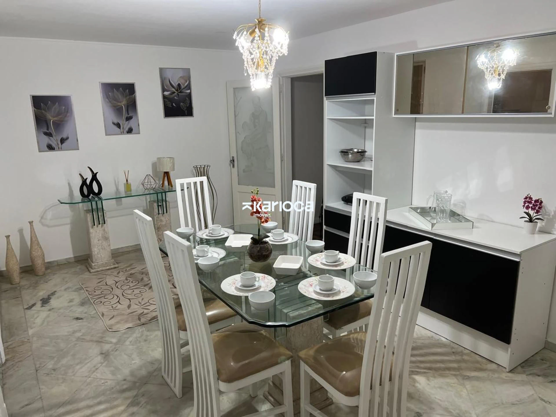 Furnished 4-bedroom apartment with 4 bathrooms — photo 7