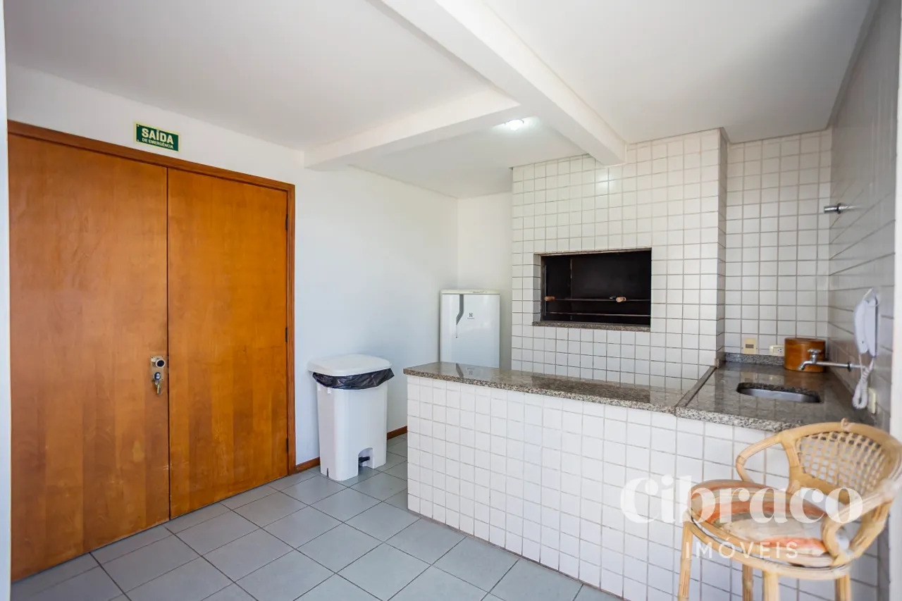 Apartamento de 1 quarto com sacada e área de serviço — photo 16