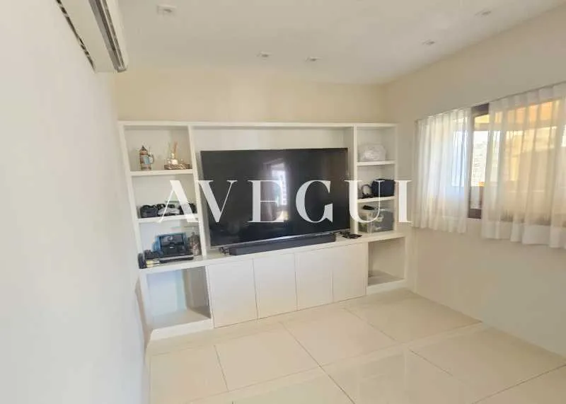 Furnished apartment with 3 bedrooms and 4 bathrooms — photo 3
