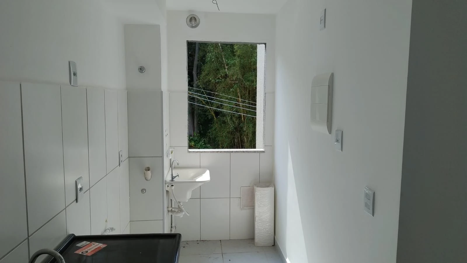 2-bedroom apartment with 1 bathroom and no parking — photo 16