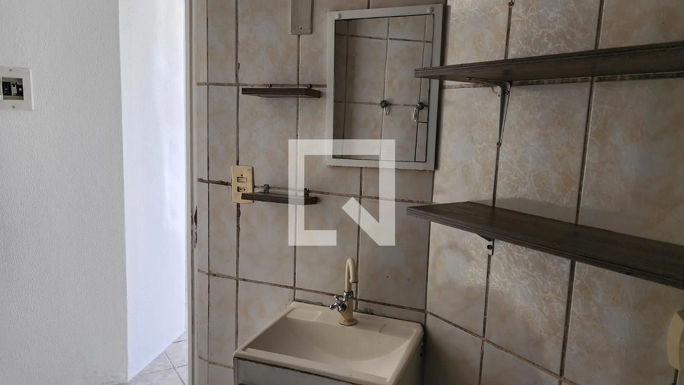4-bedroom house with a home office in Florianópolis — photo 47